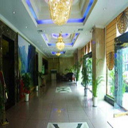 365Days Inn Hotel Yichang Eksteriør bilde